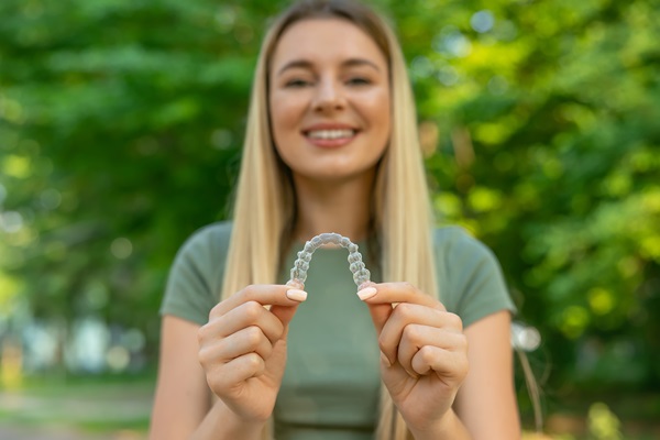 Teeth Straightening Treatments From An Orthodontist